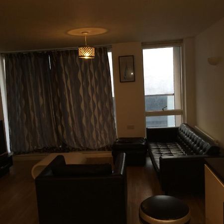 1 Bed Apt Near Canary Wharf London City Centre Экстерьер фото