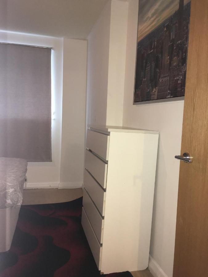 1 Bed Apt Near Canary Wharf London City Centre Экстерьер фото